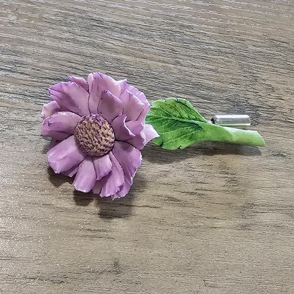 Vintage Handcrafted Light Purple Flower Stick Pin - Picture 1 of 8